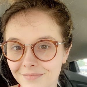 Meet your Posher, Brittany